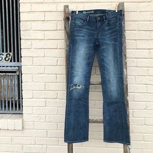 Madewell bootlegger, distressed med wash jeans